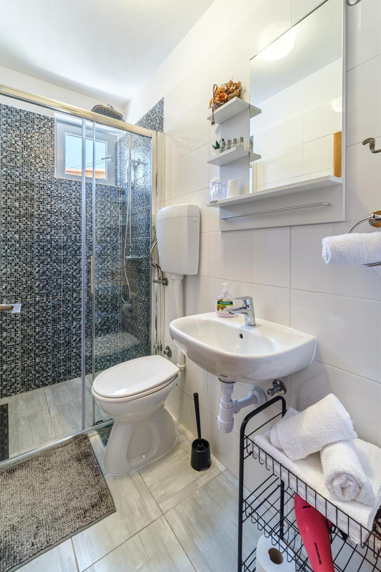 מילנה Rooms Anna מראה חיצוני תמונה