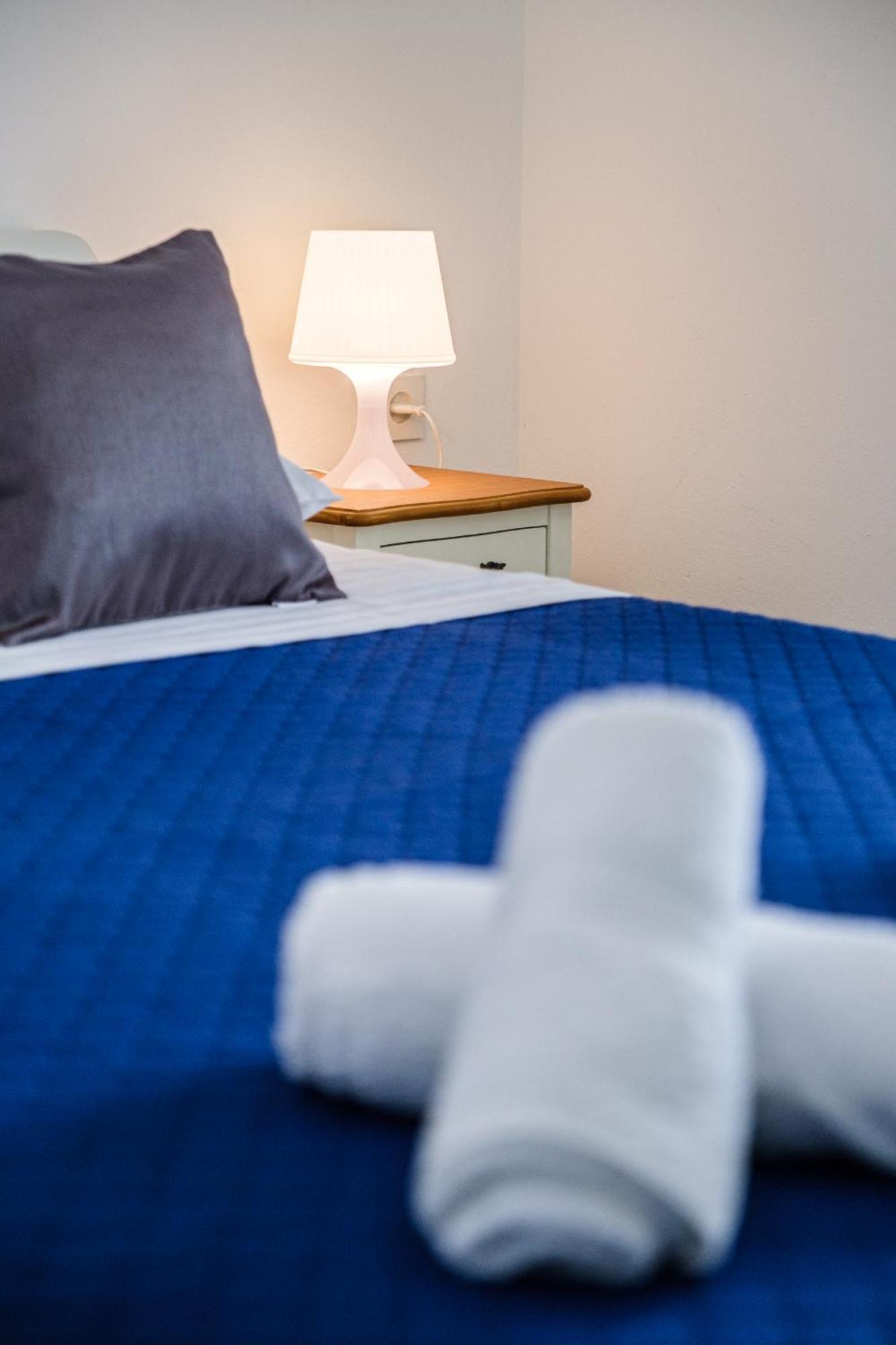 מילנה Rooms Anna מראה חיצוני תמונה